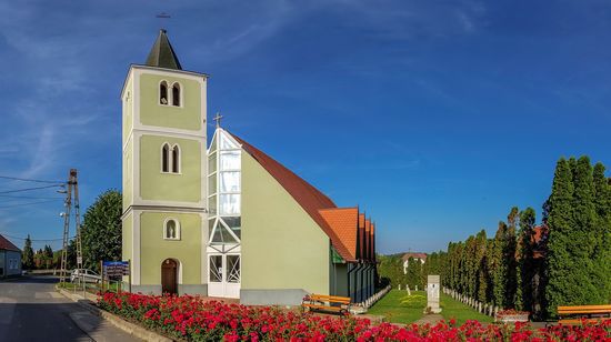 The Church of Jesus' Heart (Jzus Szve templom), Hvz